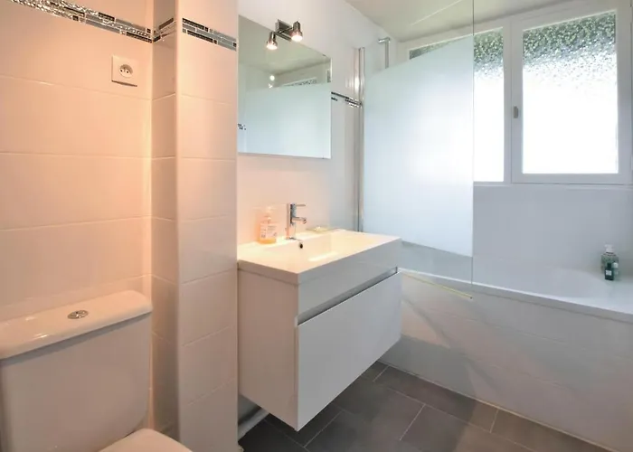 Cozy In With Wifi Tourgeville