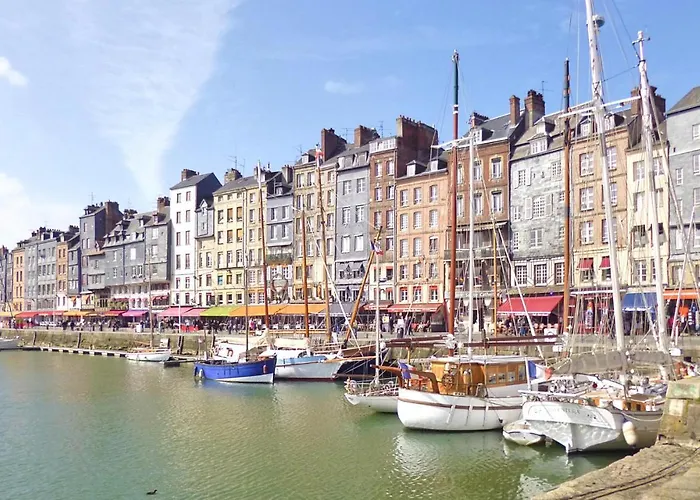 Cozy In With Wifi Apartament *